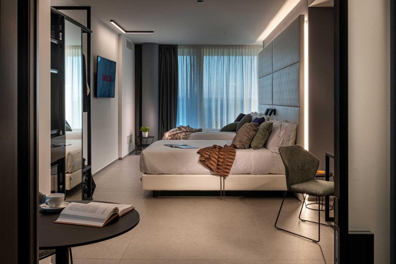 J44 Lifestyle Hotel Лідо-ді-Єзоло Екстер'єр фото
