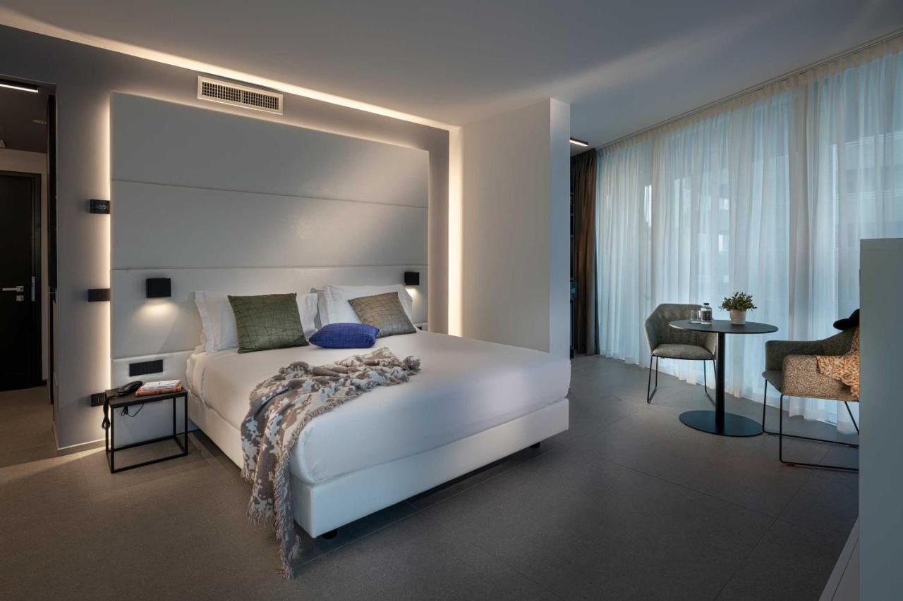 J44 Lifestyle Hotel Лідо-ді-Єзоло Екстер'єр фото Deluxe room