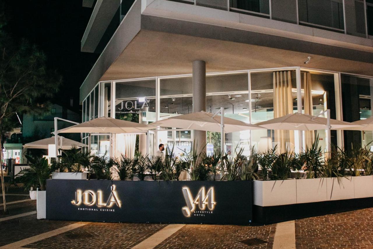 J44 Lifestyle Hotel Лідо-ді-Єзоло Екстер'єр фото JOLA