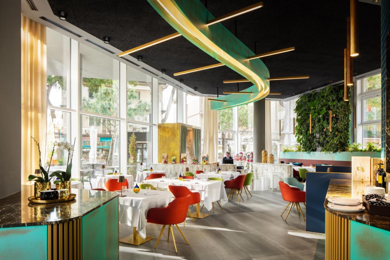 J44 Lifestyle Hotel Лідо-ді-Єзоло Екстер'єр фото Restaurant interior